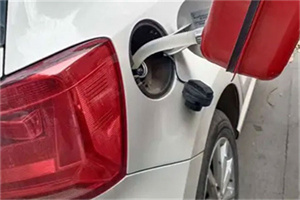 京口区24小时救援车收费标准