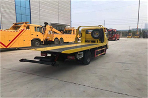 京口区非事故拖车