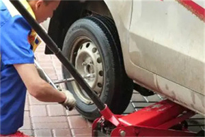 京口区附近拖车24小时服务热线电话